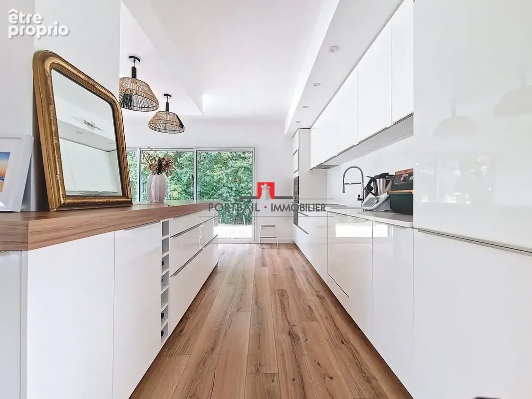 Maison 5 pièces 193 m² à vendre à Saint-Andre-De-Cubzac (33240) - photo 5