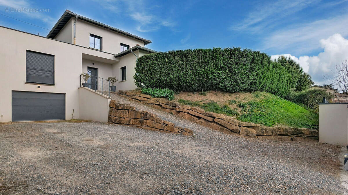 Maison à LOZANNE