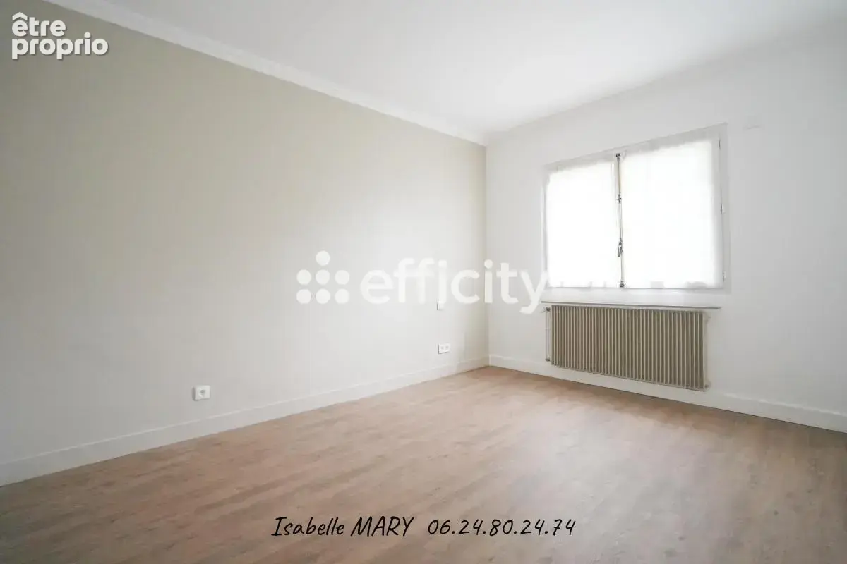 Maison 5 pièces 179 m² à vendre à Fresnes (94260) - photo 8