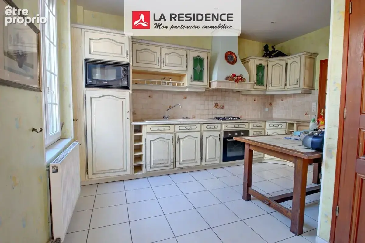 Maison 6 pièces 114 m² à vendre à Saint-Etienne-Du-Rouvray (76800) - photo 3
