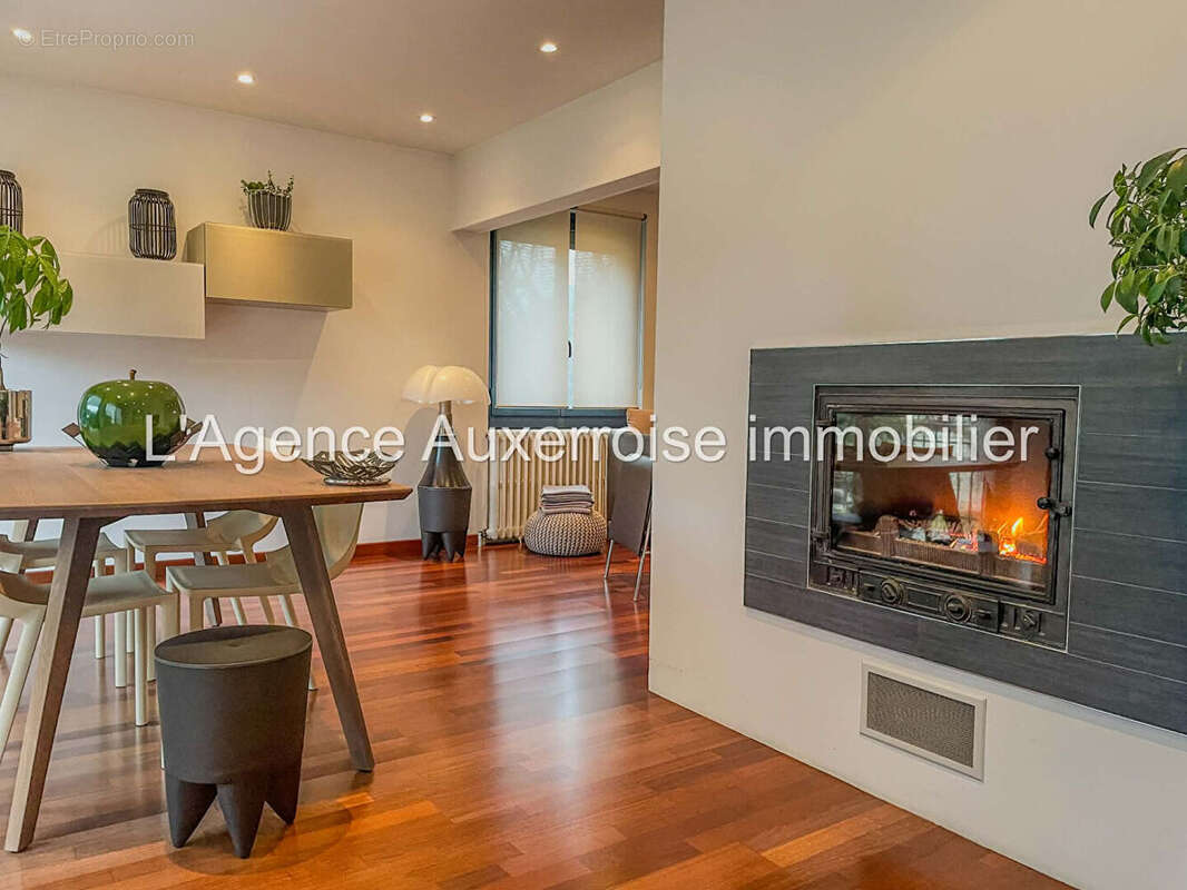 AUXERRE , Maison familiale au calme avec jardin paysagé - photo 5