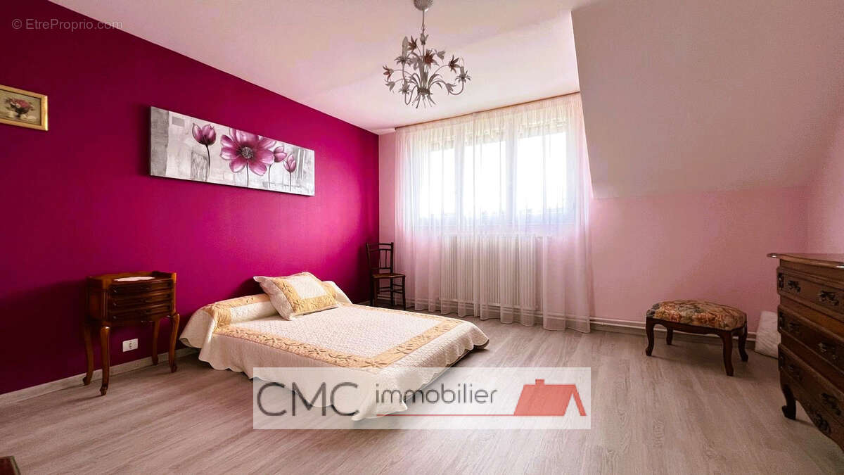 Maison 143 m² à Ymonville  - photo 14