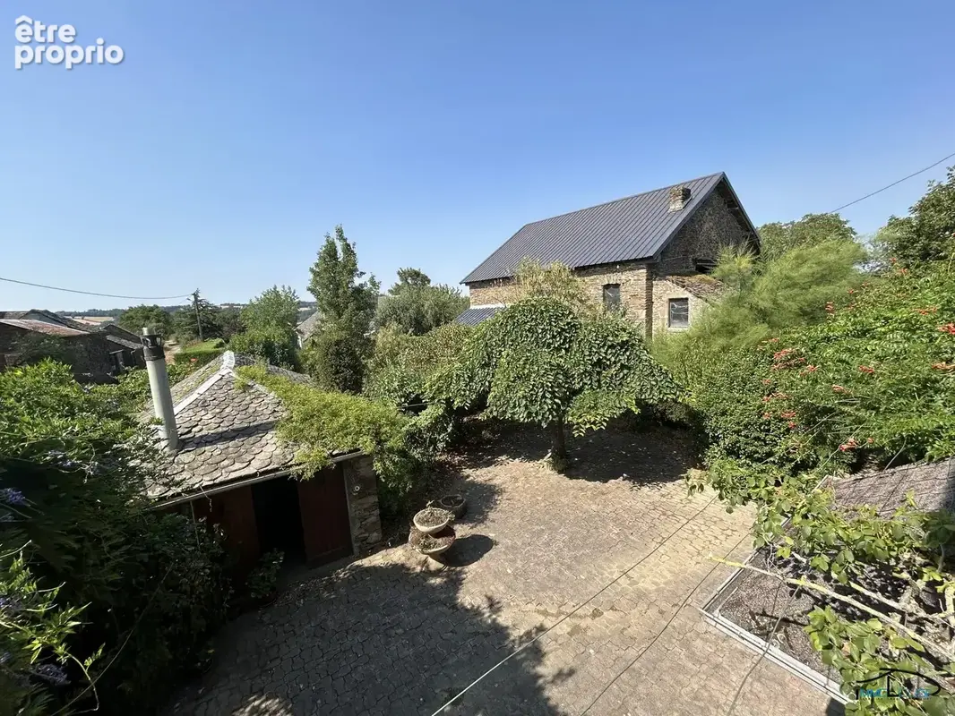 Maison 255 m² à Salmiech  - photo 3