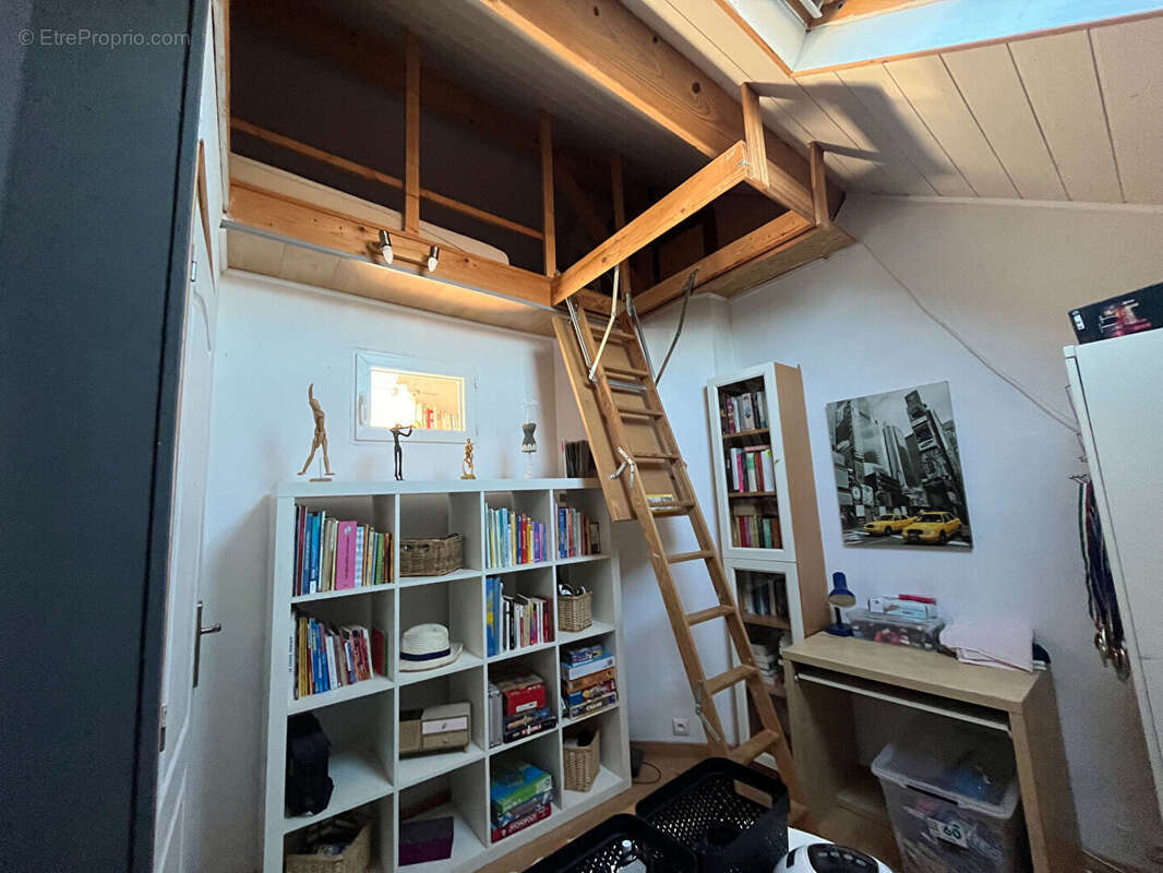 Maison à CORQUILLEROY