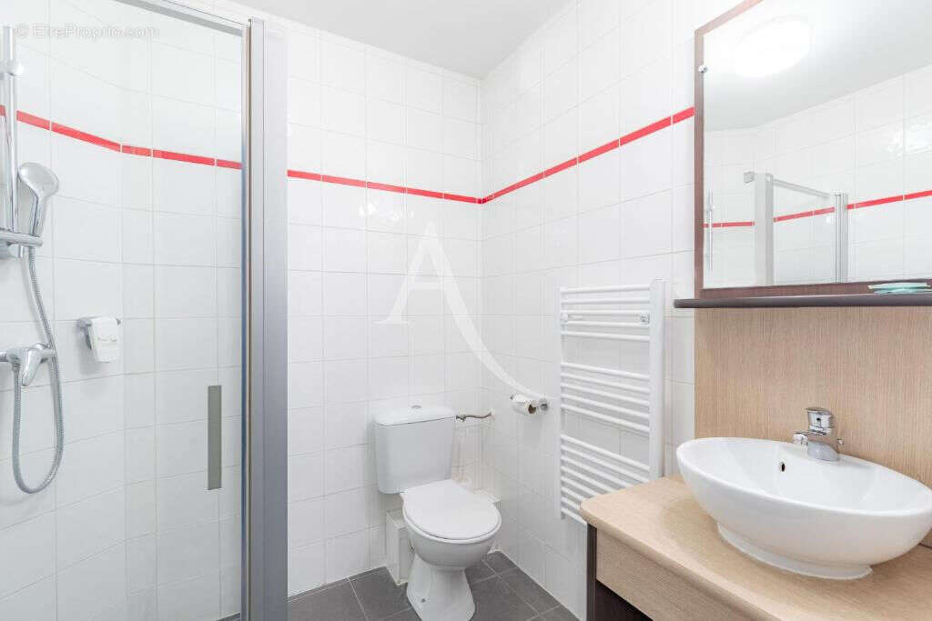 A VENDRE POUR INVEST LMNP: Appartement studio de 19.80 m2 situé à Nice - photo 4