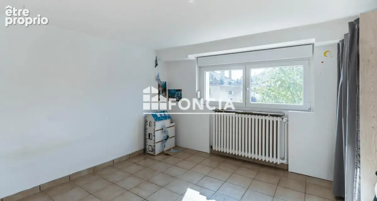 A Ars sur Moselle, proche commodités et axes routiers, maison d'habitation rénovée - photo 11