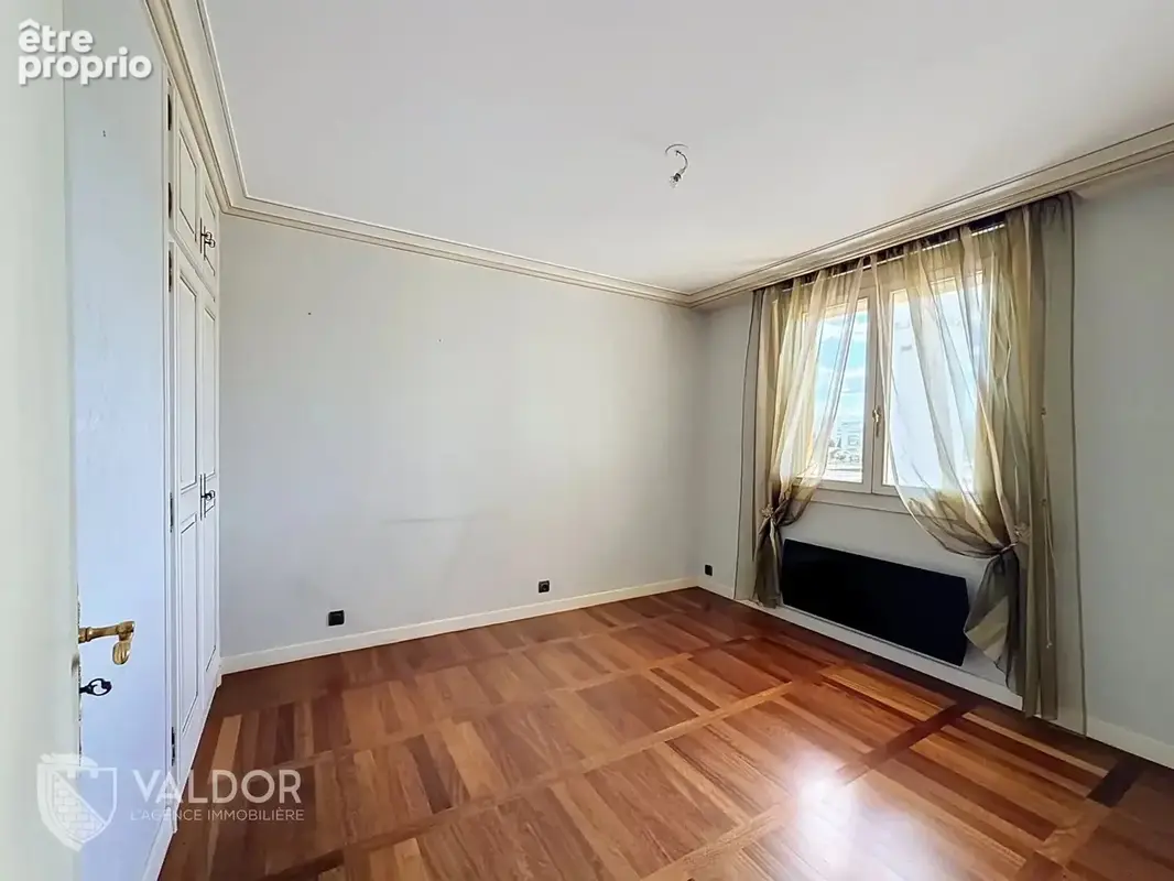 Appartement 6 pièces 115 m² à vendre à Villefranche-Sur-Saone (69400) - photo 8