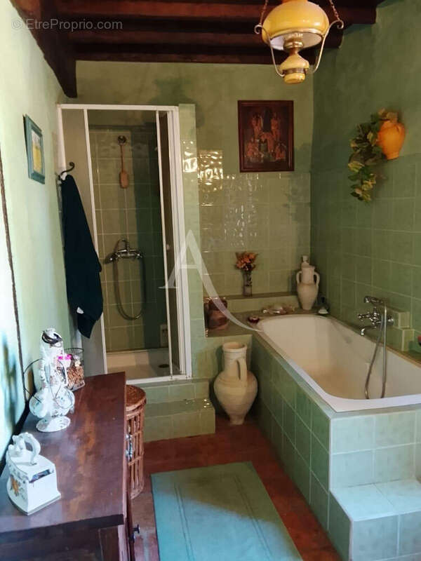 Maison à SAINT-URCISSE