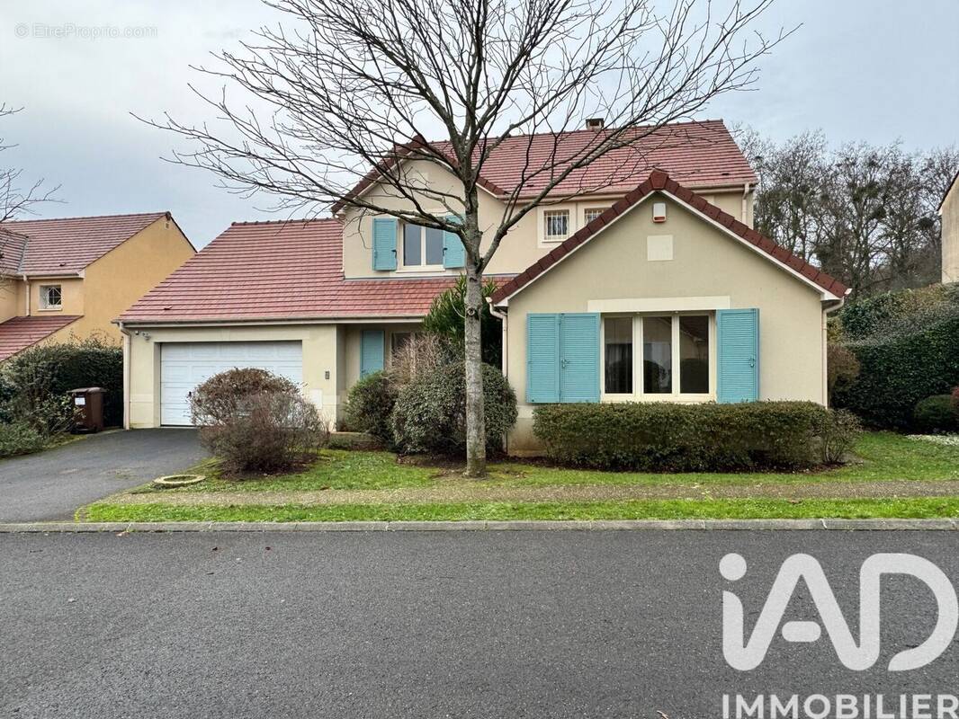 Photo 1 - Maison à ETIOLLES