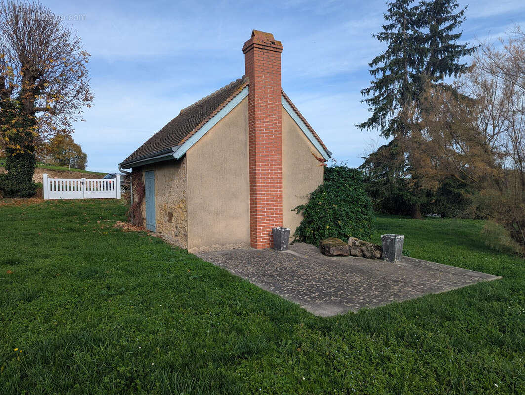 Maison à LE MAGNY