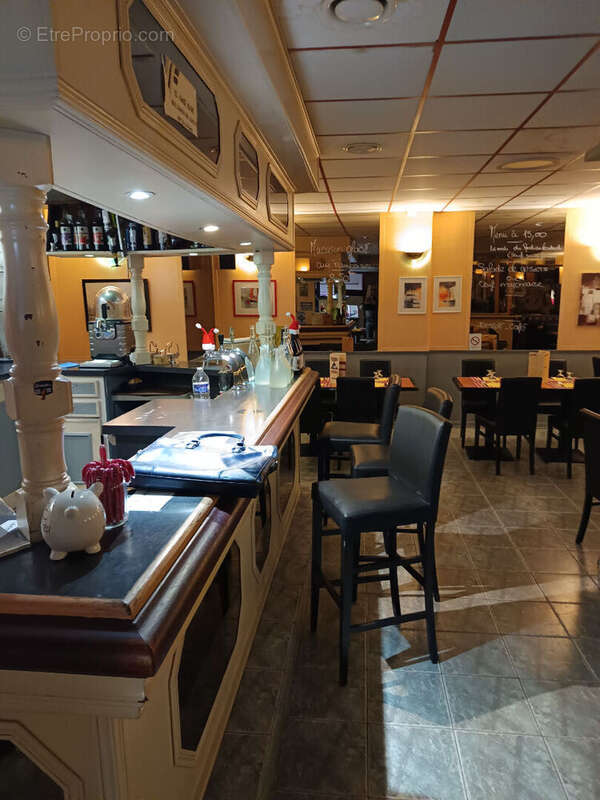 Commerce à LAMBALLE