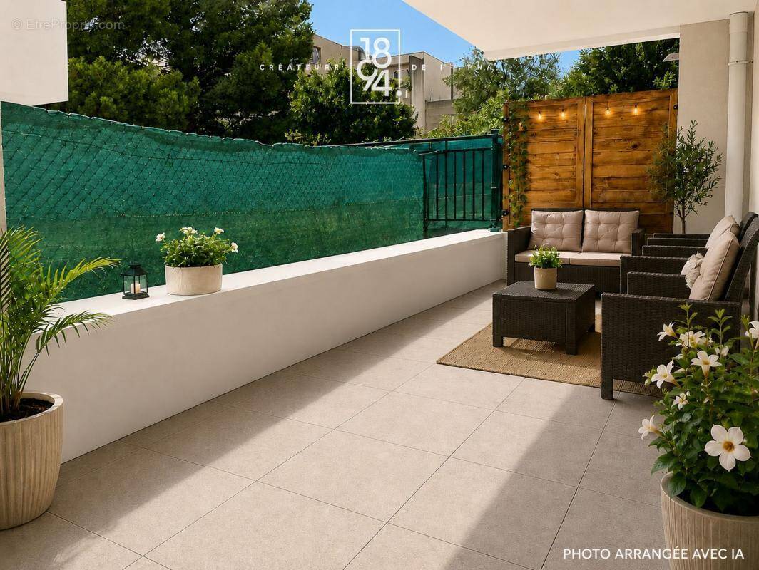 Appartement à MARSEILLE-5E