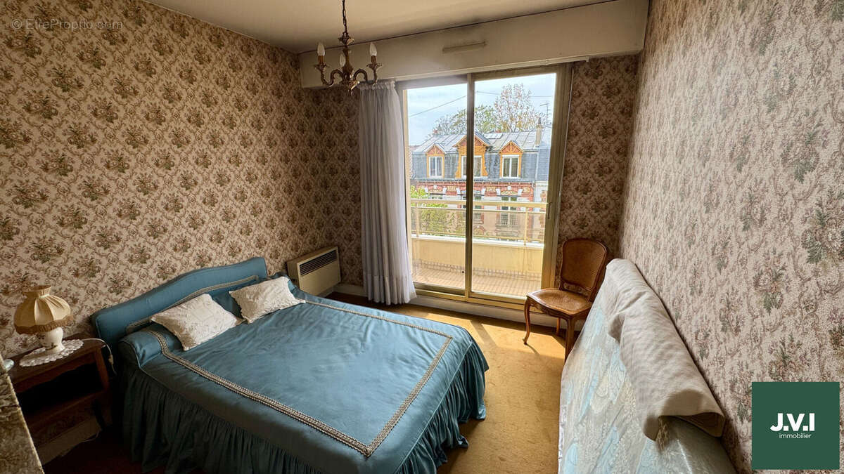 Appartement à ENGHIEN-LES-BAINS