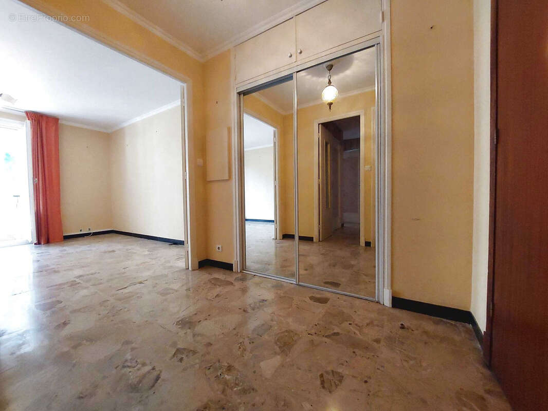 Appartement à BREIL-SUR-ROYA