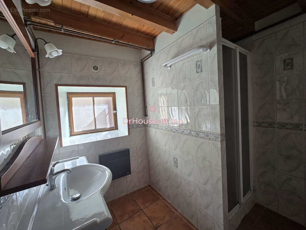Maison 73 m² à Saint-Germier  - photo 16