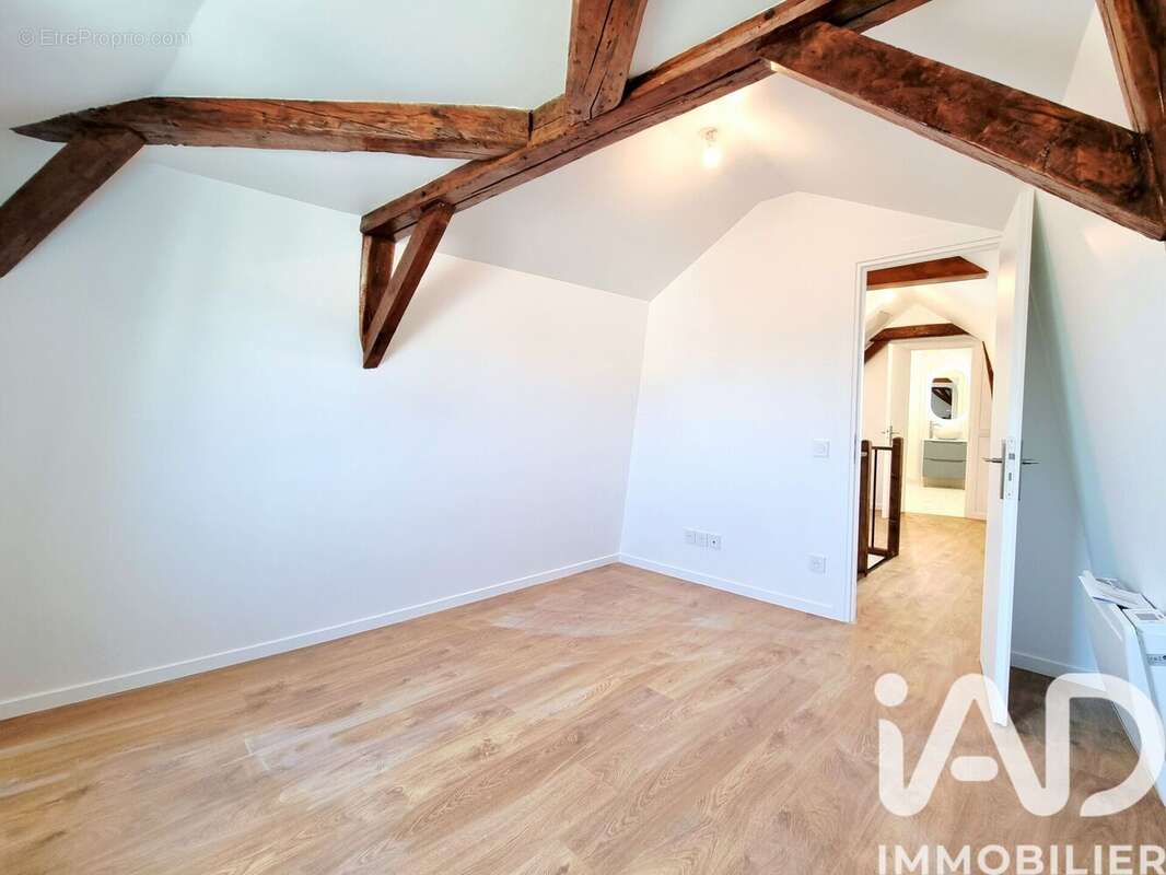 Maison 86 m² à Pussay  - photo 8