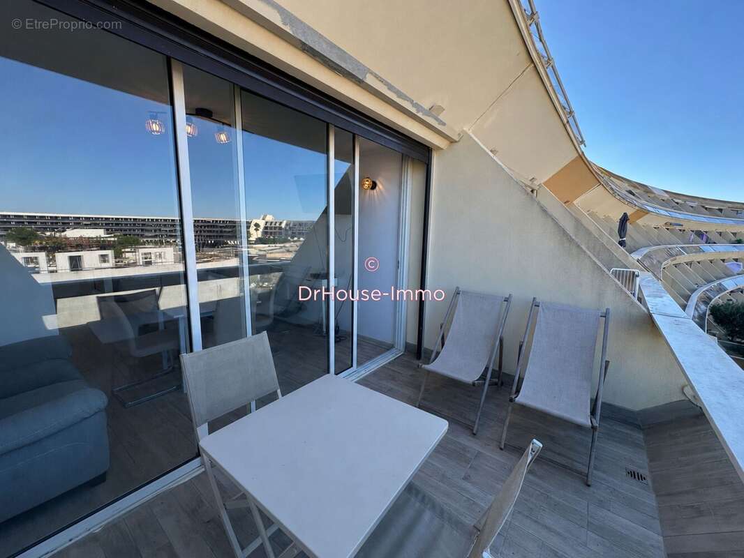 Appartement 23 m² à Agde  - photo 3