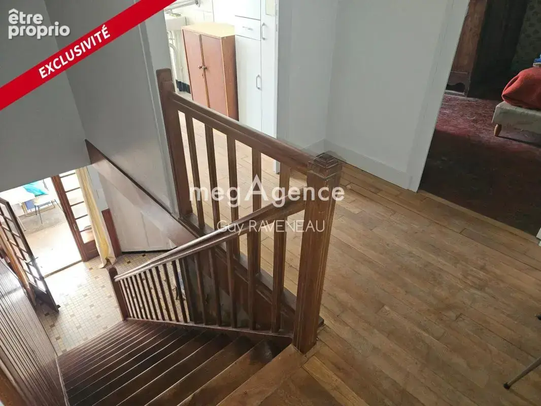 Belle longere avec 250 m² de dependances - photo 6