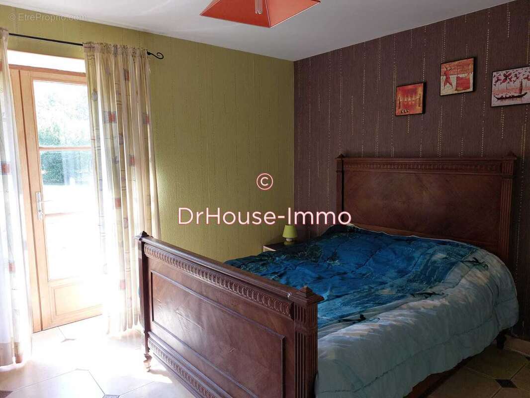 Maison 189 m² à Pommiers  - photo 45