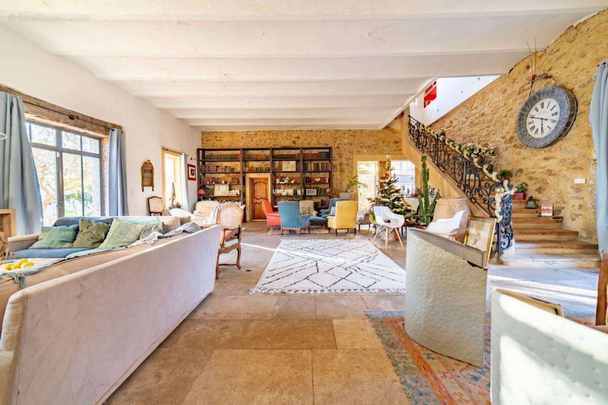 Maison à SAINT-ANDRE-DE-ROQUELONGUE