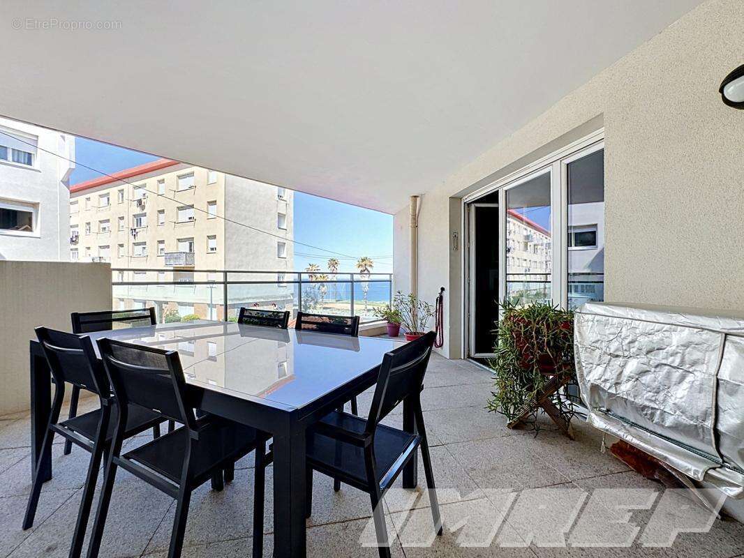 Appartement à MARSEILLE-8E