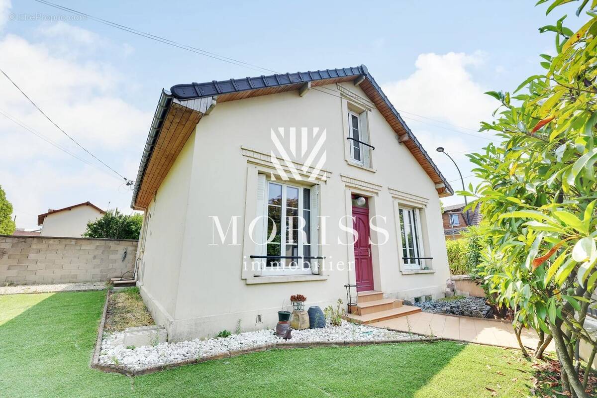 Maison à CHAMPIGNY-SUR-MARNE