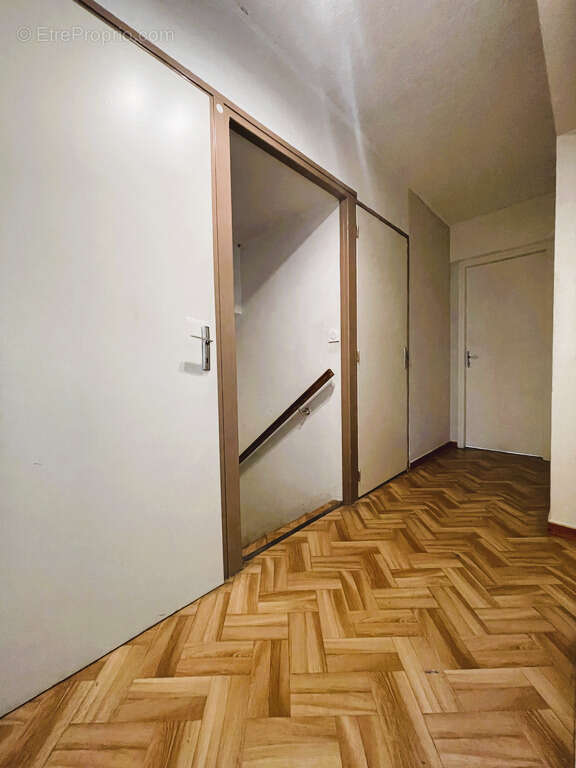 Appartement à DOMENE