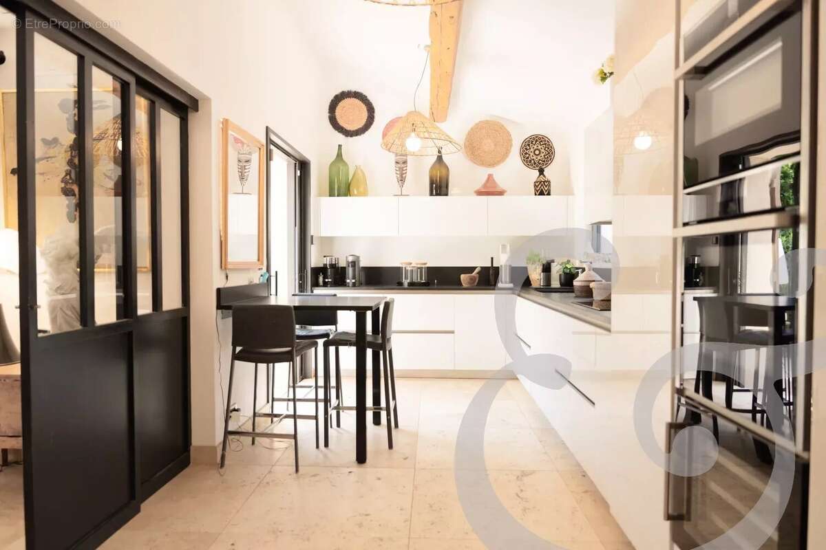 Maison à EYGALIERES