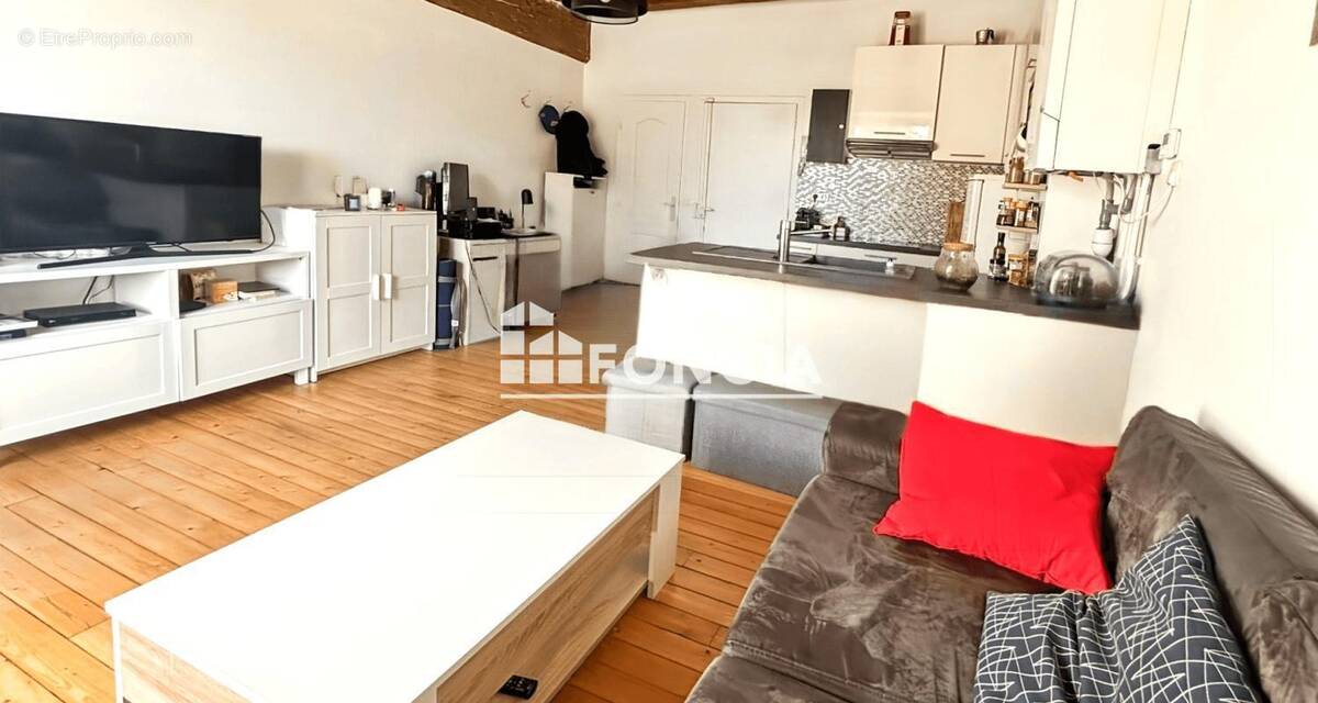 Appartement à MONTRY