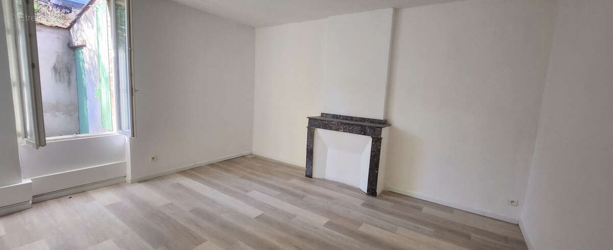 Maison à BLAYE-LES-MINES