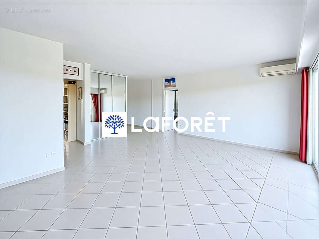 Appartement à CAGNES-SUR-MER