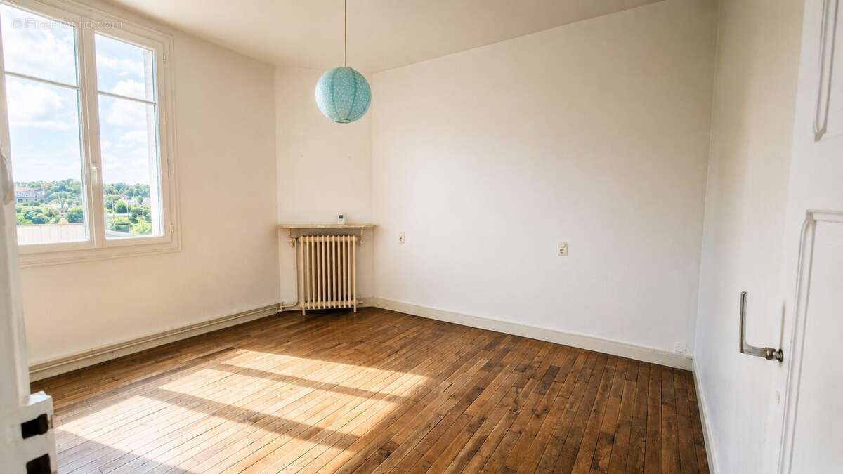 Maison 86 m² à Saint-Pierre-Des-Corps  - photo 9