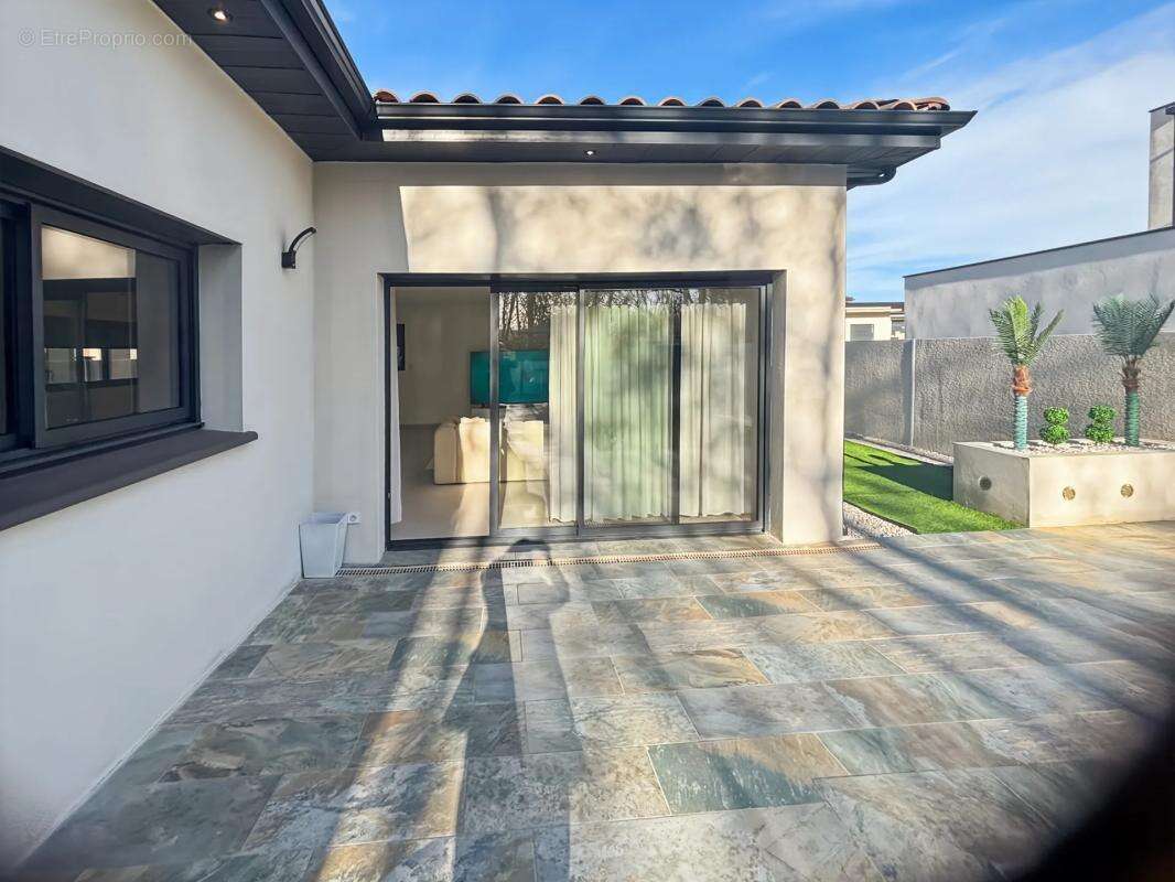 Maison à CARCASSONNE