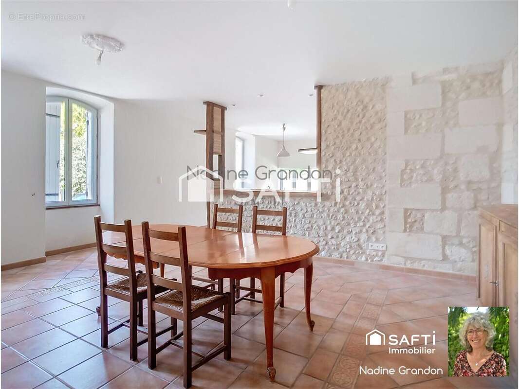 Maison 282 m² à Montboyer  - photo 7