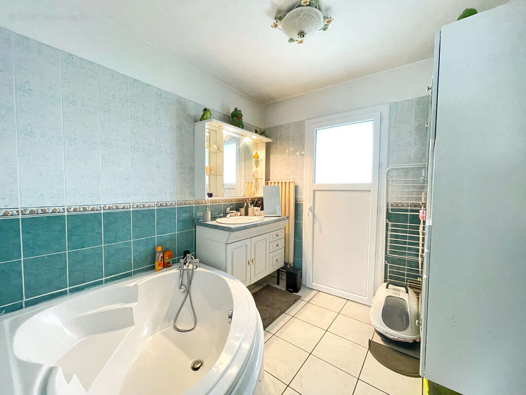 Appartement à IRIGNY