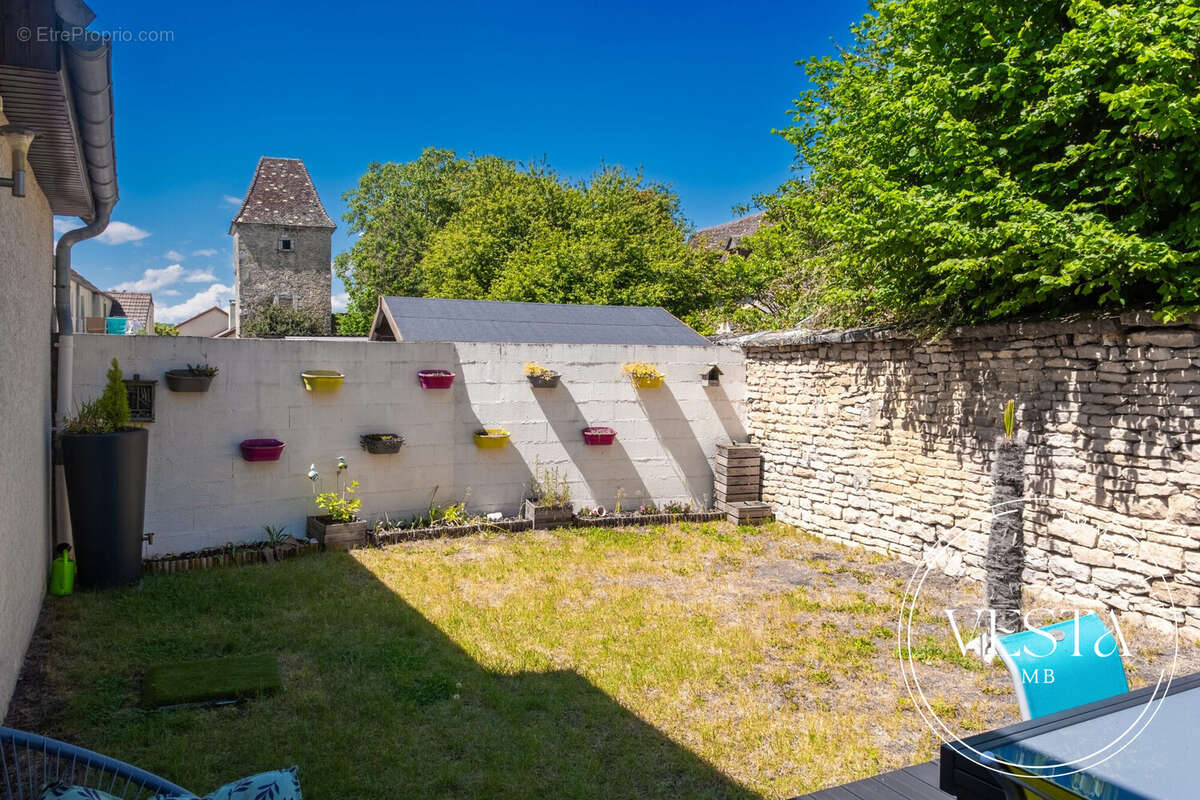 Maison à MARSANNAY-LA-COTE