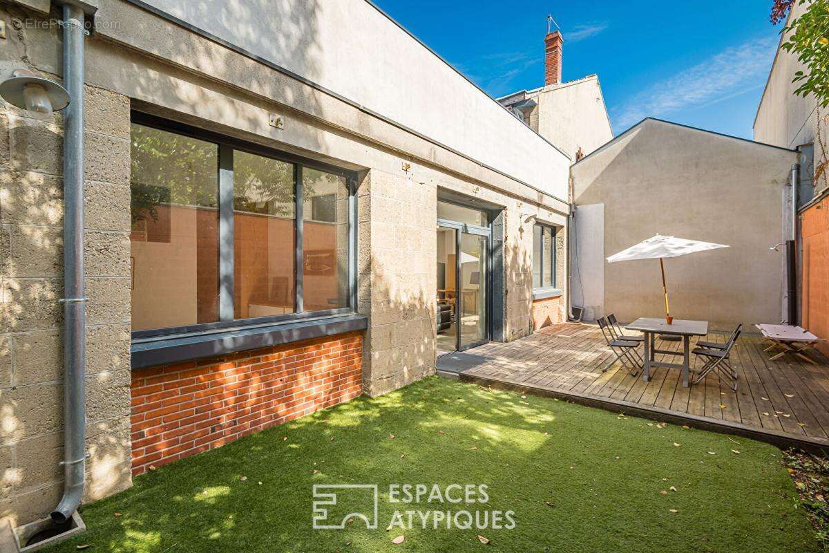 Appartement à BORDEAUX