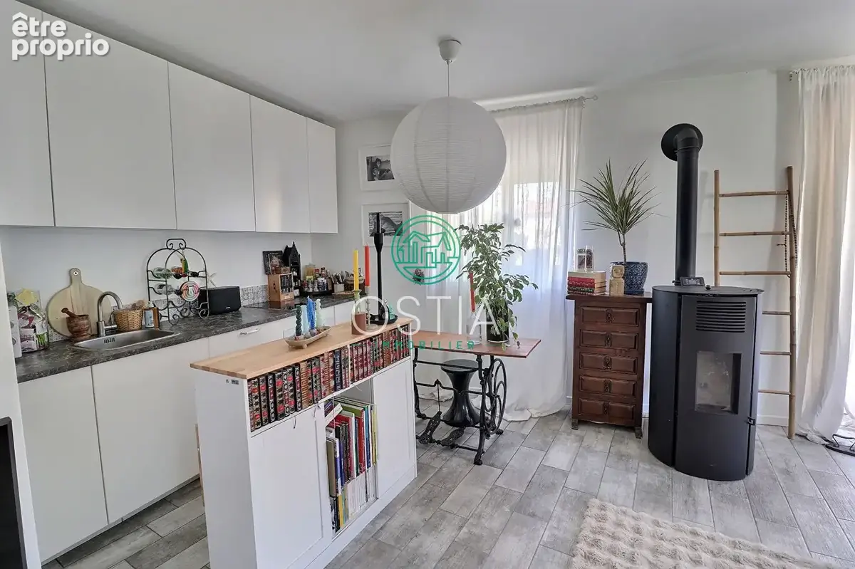 Maison Genilac 4 pièce(s) 102 m2 - photo 4