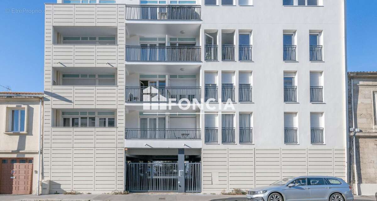Appartement à BORDEAUX