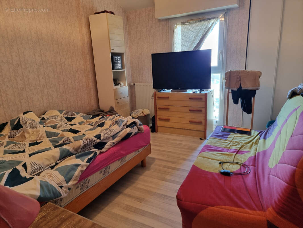 Appartement à SAINT-ERBLON