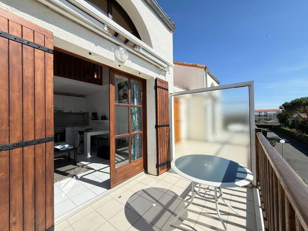 Appartement à VAUX-SUR-MER