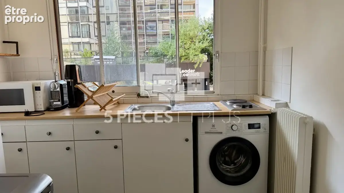 Boulogne-billancourt  grand studio renove lumineux plus de 33 m²  parking & cave  clé en main - photo 2