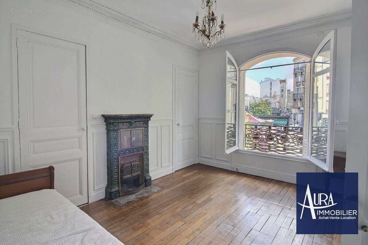 0_0003 - Appartement à LES LILAS