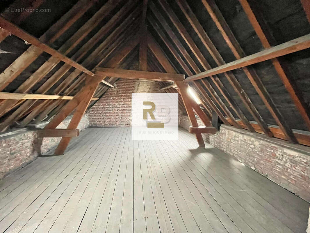 Maison de ville à fort potentiel sur loos en gohelle - photo 9