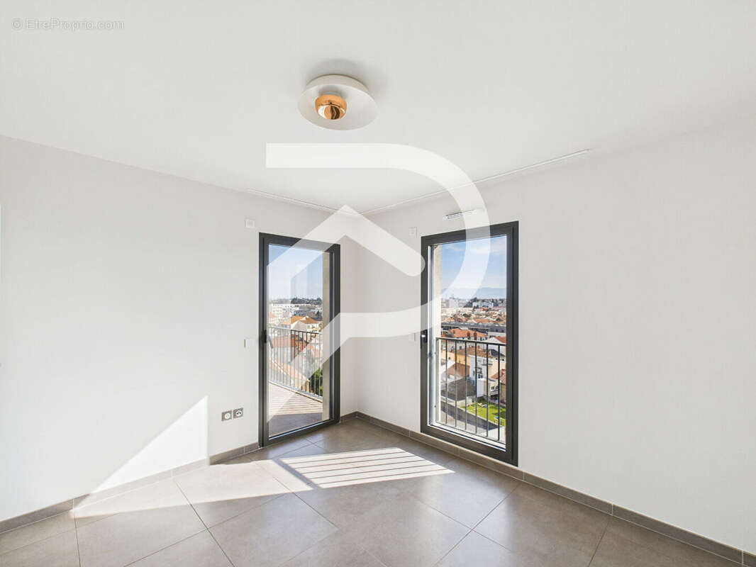 Appartement à VALENCE