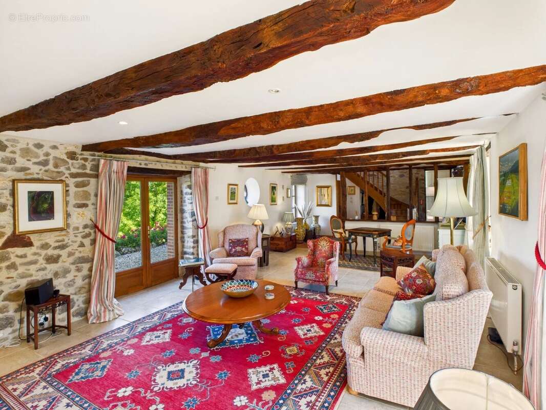 Maison à CORDES-SUR-CIEL