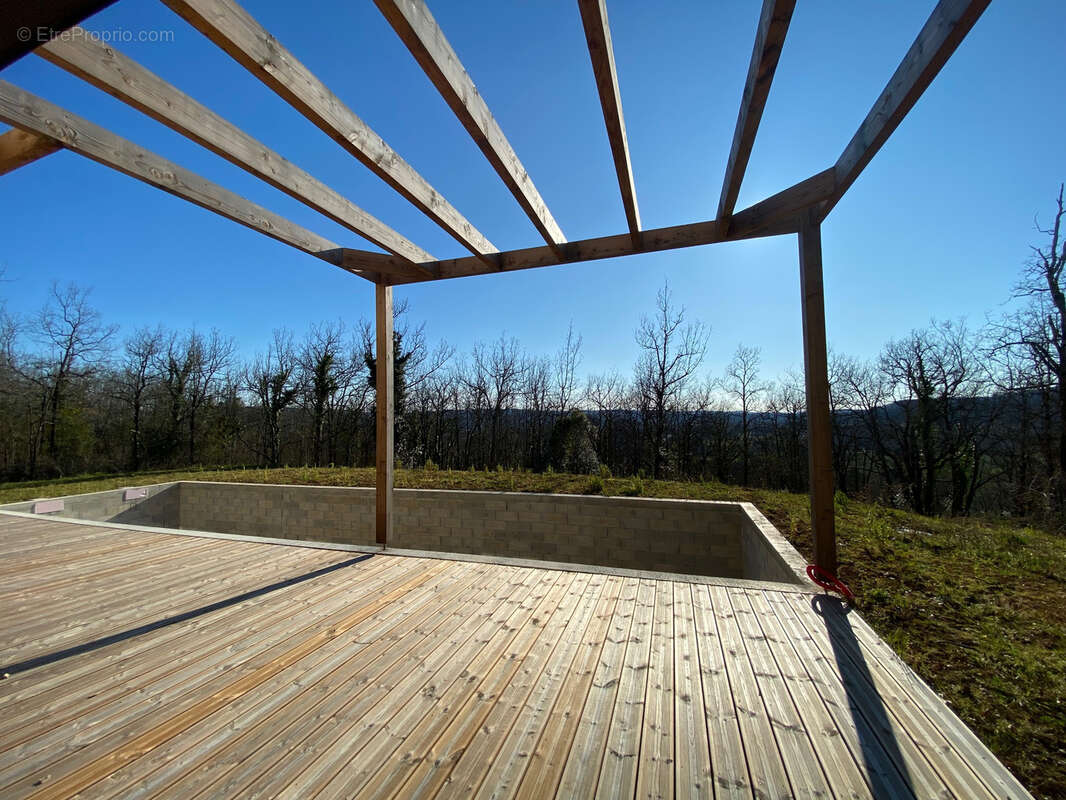 Maison à PUY-L'EVEQUE