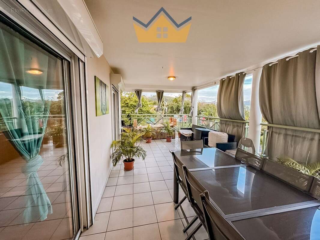 Appartement à FORT-DE-FRANCE