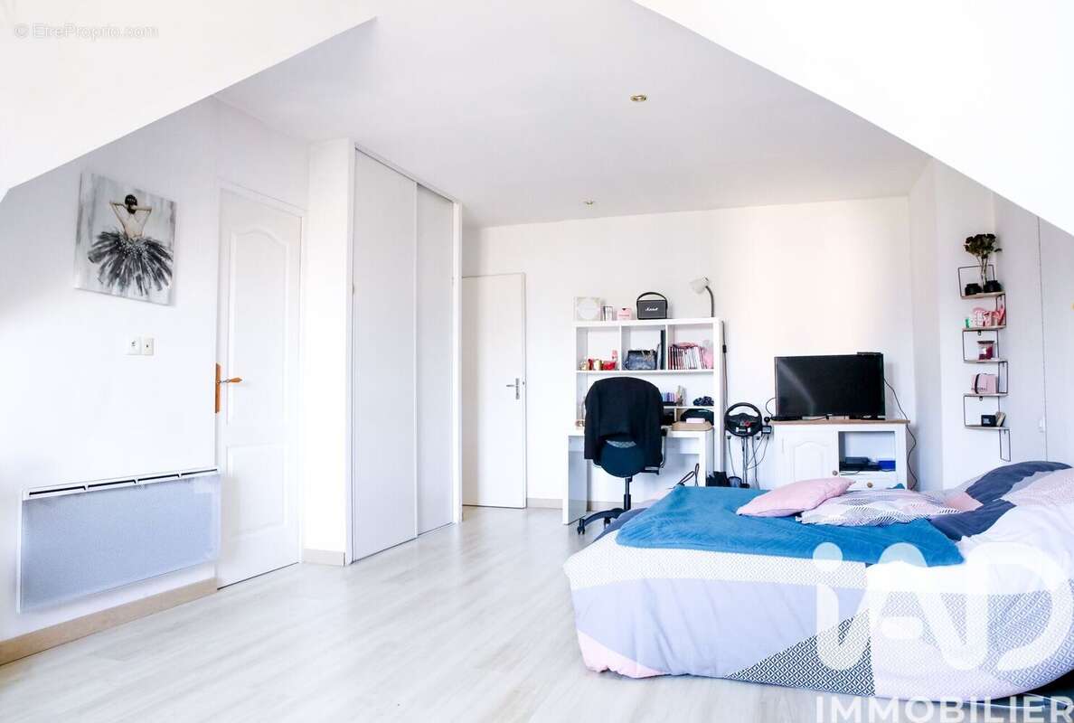 Photo 9 - Maison à TINTENIAC