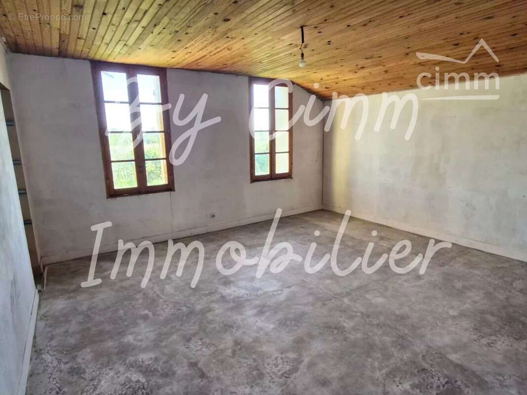 Maison à BRAUD-ET-SAINT-LOUIS